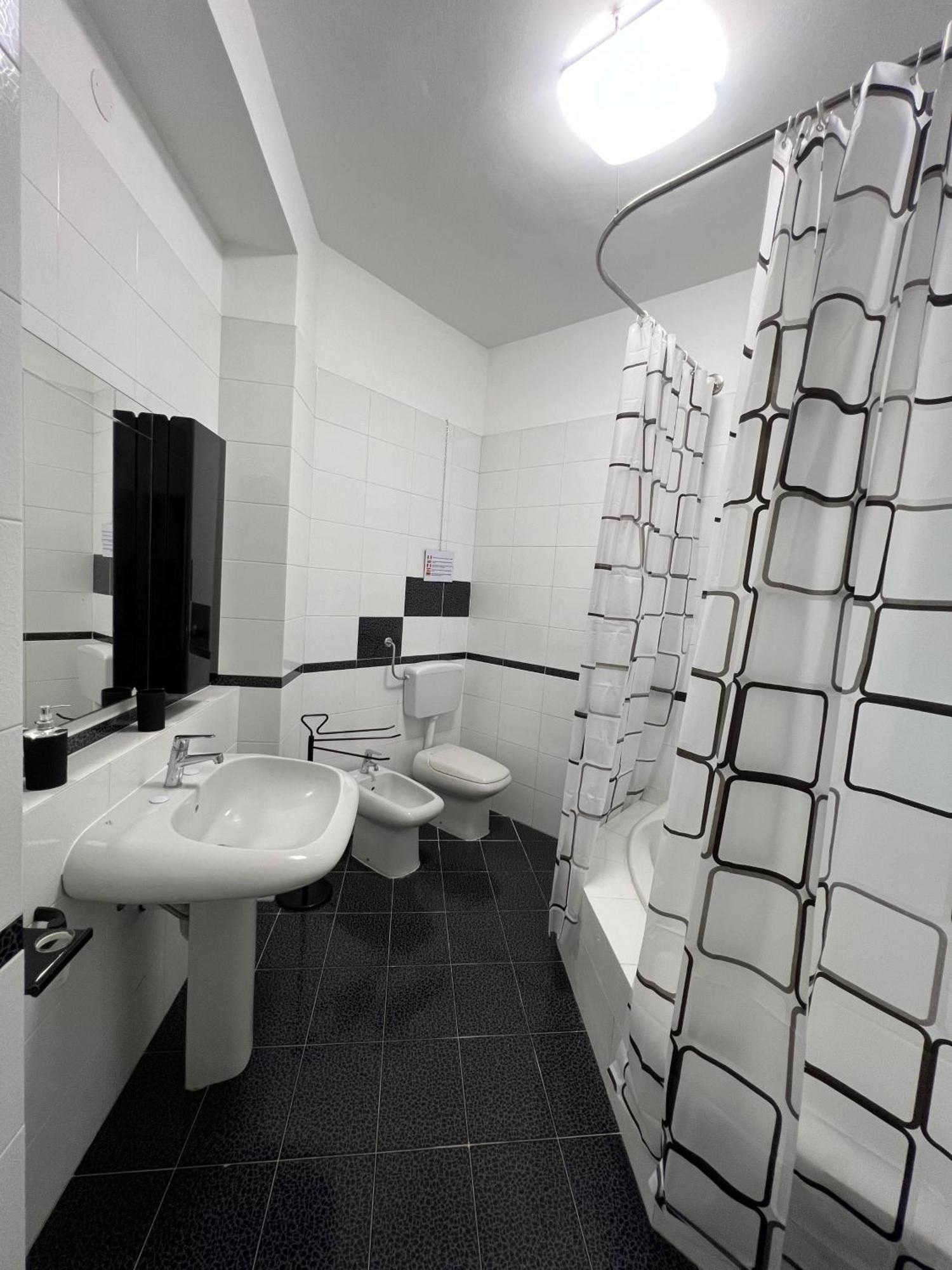 Settetrequattro Rooms Сиракузы Экстерьер фото